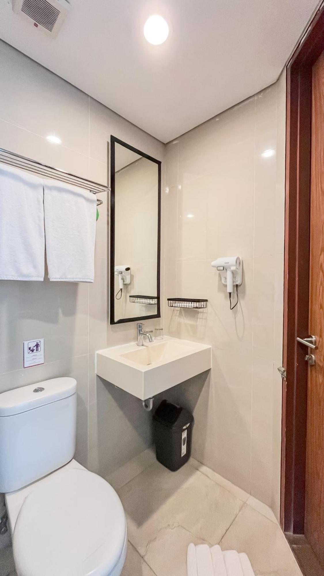 Fame Hotel Sunset Road Кута Экстерьер фото
