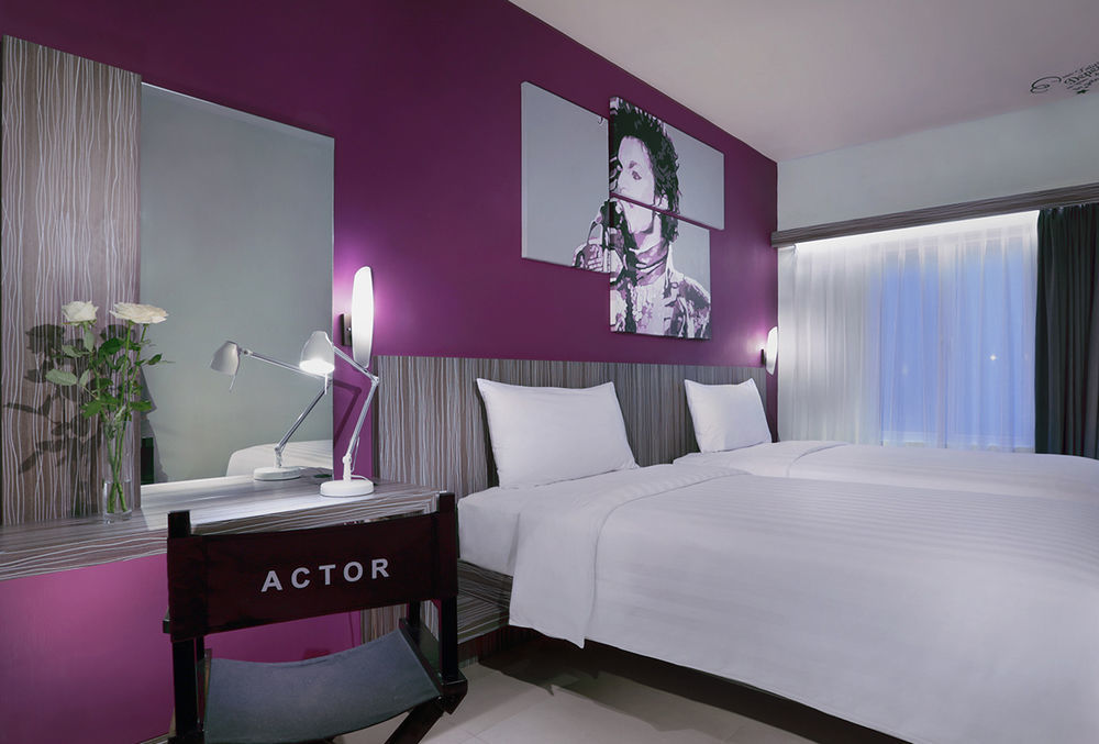 Fame Hotel Sunset Road Кута Экстерьер фото