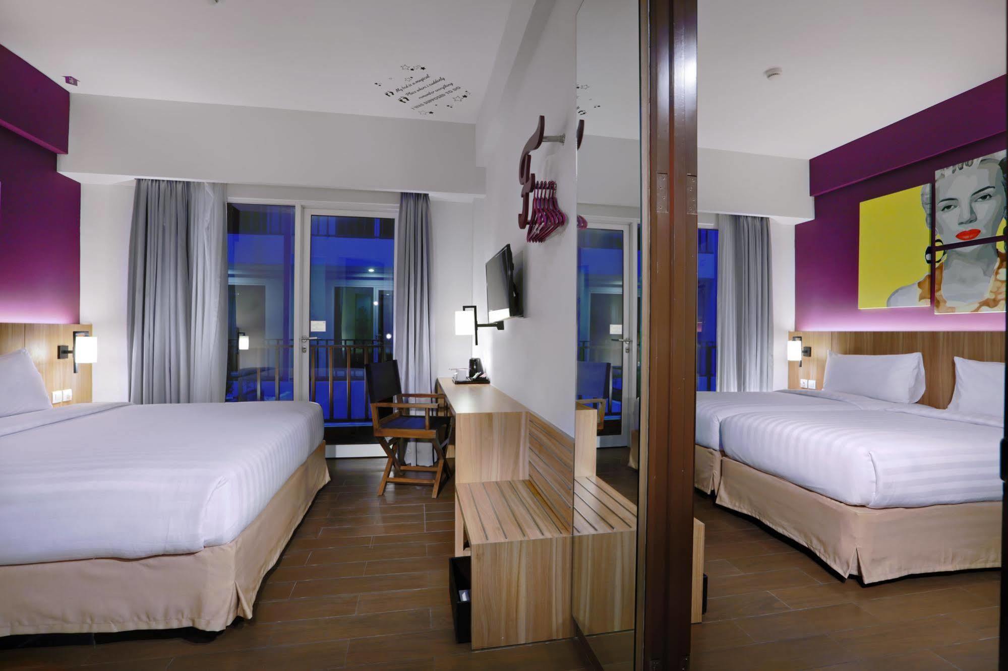 Fame Hotel Sunset Road Кута Экстерьер фото